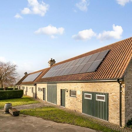 Villa 'T Korenhof - Landelijk Gelegen Villa Op 4 Km Van Het Strand Koksijde Exteriér fotografie